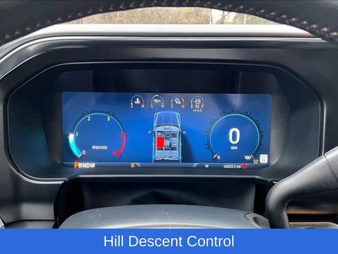 Used 2024 Ford F250 Platinum image 9