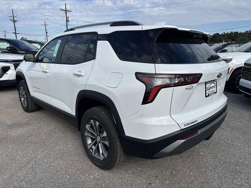 New 2026 Chevrolet Equinox LT w/ Safety and Technology Package image 4