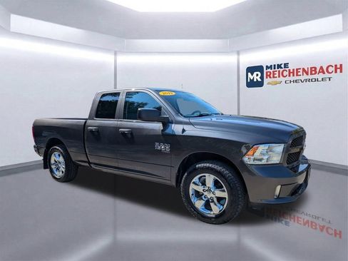 Used 2019 RAM 1500 Express w/ Express Value Package AWD/4WD image 2
