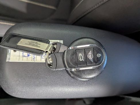 Used 2021 MINI Cooper S w/ 6.5" Touchscreen Package FWD image 27