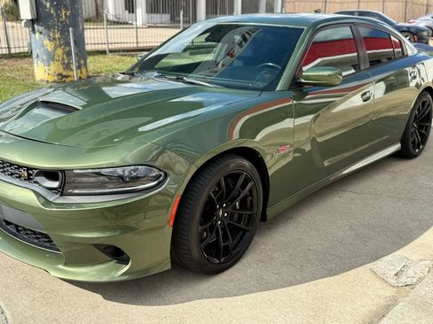 Used 2020 Dodge Charger Scat Pack w/ Dynamics Package RWD image 1