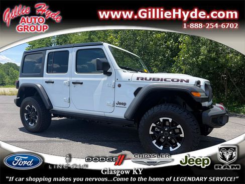 Used 2025 Jeep Wrangler Unlimited Rubicon AWD/4WD image 1