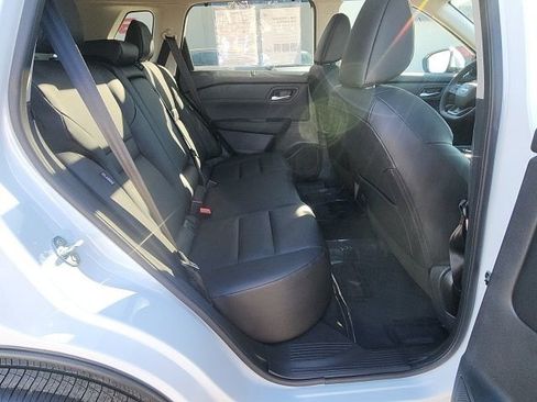 Certified 2025 Nissan Rogue SV w/ SV Premium Package image 20