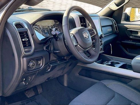New 2026 RAM 1500 Big Horn AWD/4WD image 9