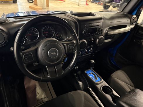 Used 2015 Jeep Wrangler Unlimited Sport w/ Quick Order Package 24S image 38