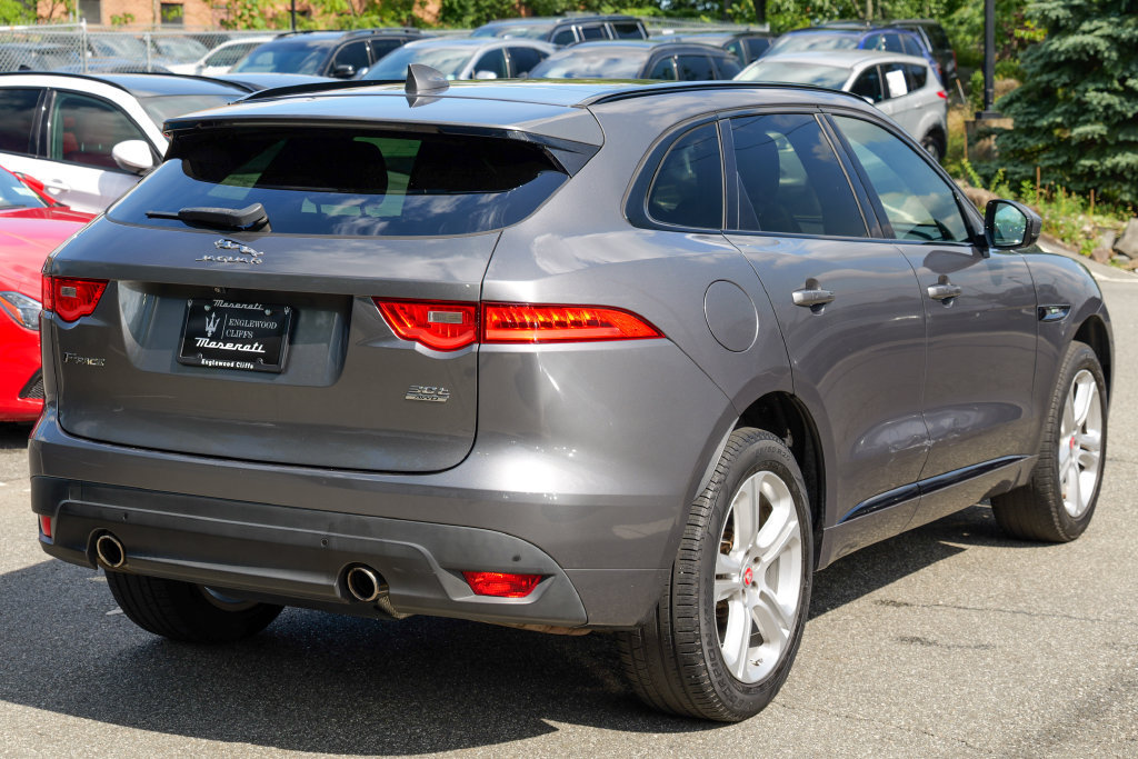 Used 2019 Jaguar F-PACE R-Sport AWD/4WD image 7
