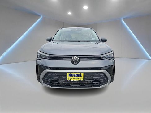 Used 2025 Volkswagen Taos S AWD/4WD image 2