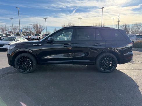 New 2026 Lincoln Aviator Reserve image 6