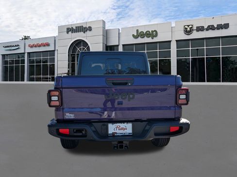 New 2026 Jeep Gladiator Sport image 4