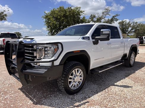 Used 2020 GMC Sierra 2500 SLT AWD/4WD image 1
