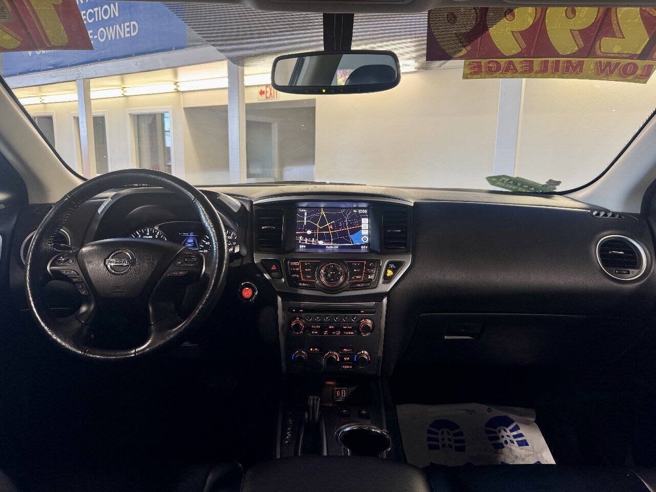 Used 2019 Nissan Pathfinder SL AWD/4WD image 11