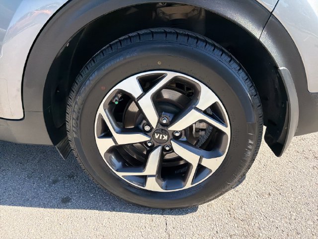 Used 2020 Kia Sportage LX FWD image 31
