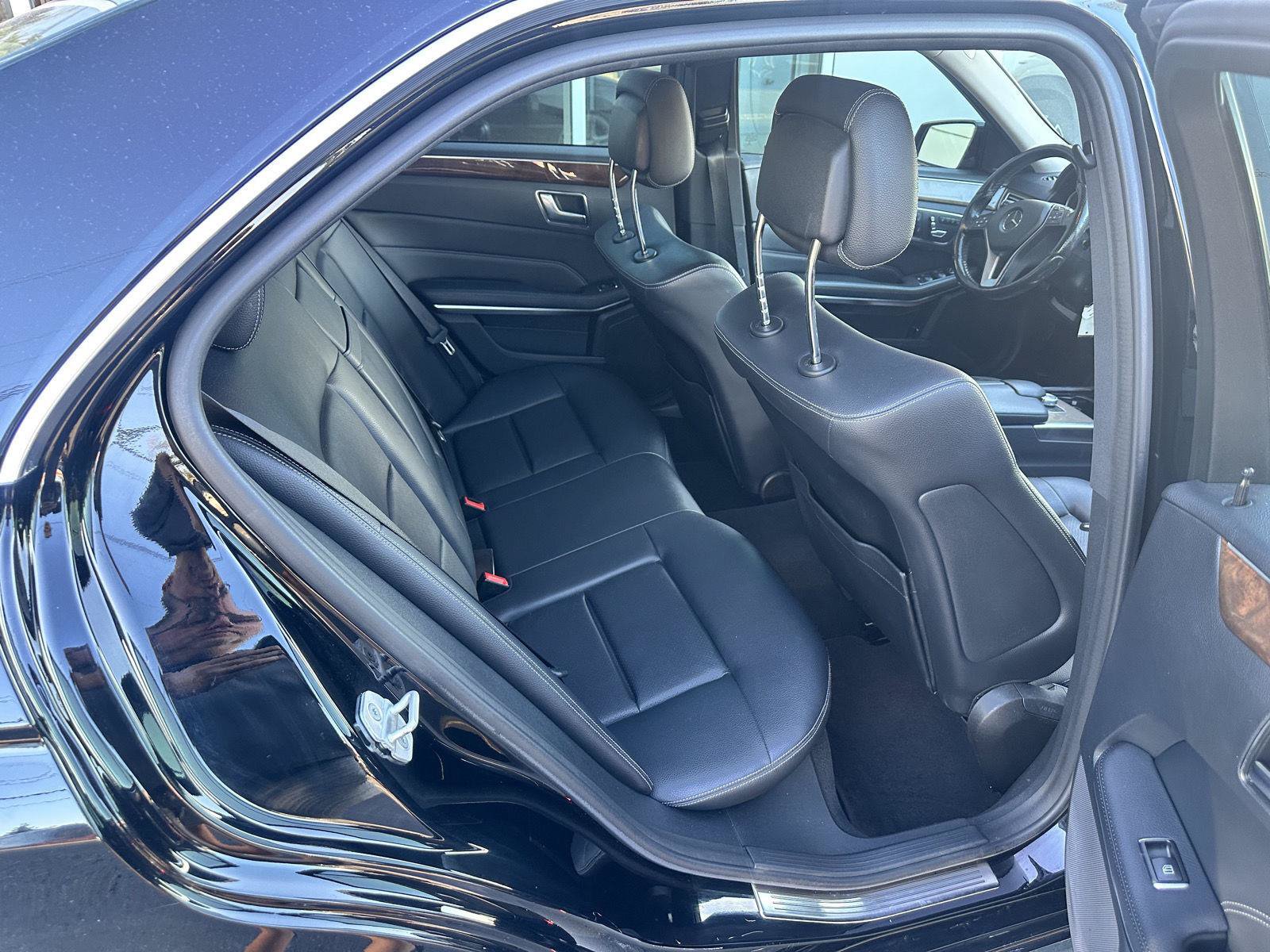 Used 2014 Mercedes-Benz E 350 4MATIC Sedan image 11