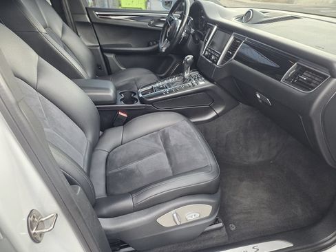 Used 2016 Porsche Macan S AWD/4WD image 31