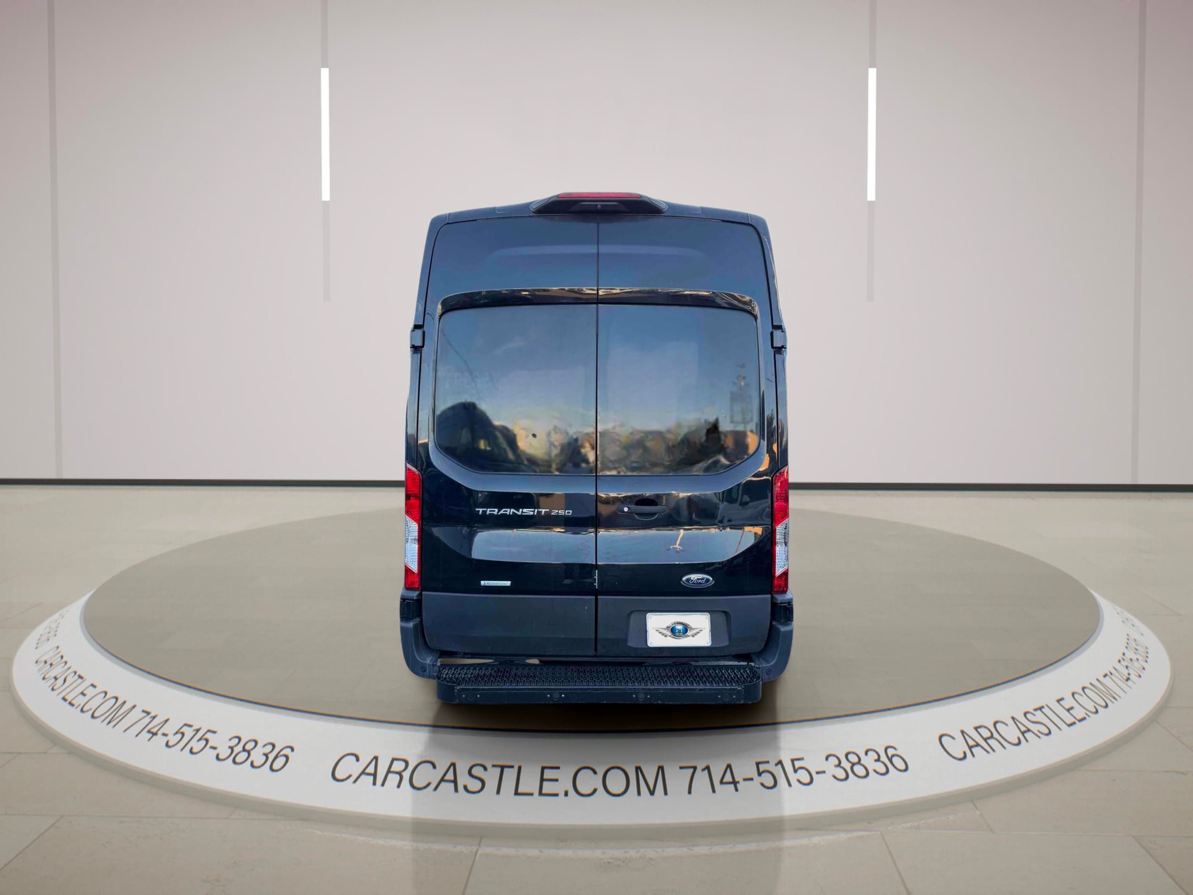 Used 2023 Ford Transit 250 148 High Roof Extended RWD image 4