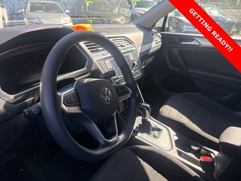 Used 2023 Volkswagen Tiguan S image 9