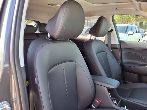 Certified 2026 Hyundai Kona Limited FWD image 7
