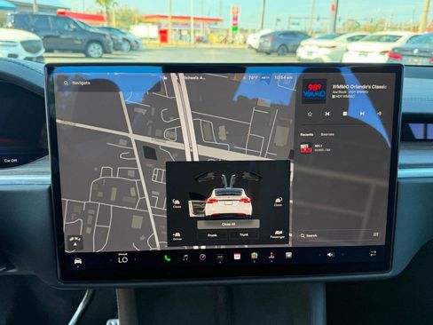 Used 2023 Tesla Model X image 14