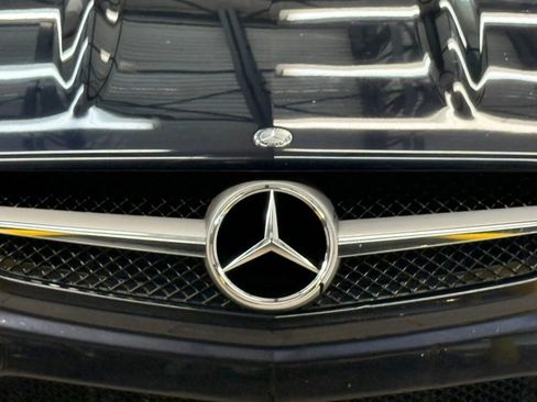 Used 2009 Mercedes-Benz SL 550 w/ Premium I Pkg image 5