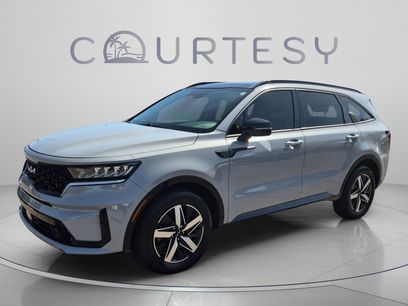 Used 2022 Kia Sorento EX w/ Panoramic Sunroof Package