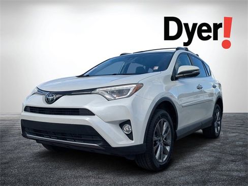 Used 2018 Toyota RAV4 Limited image 8