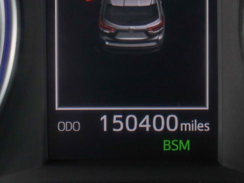 Used 2018 Toyota Highlander SE image 15