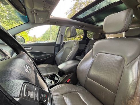 Used 2013 Hyundai Santa Fe Limited w/ Technology Pkg image 9