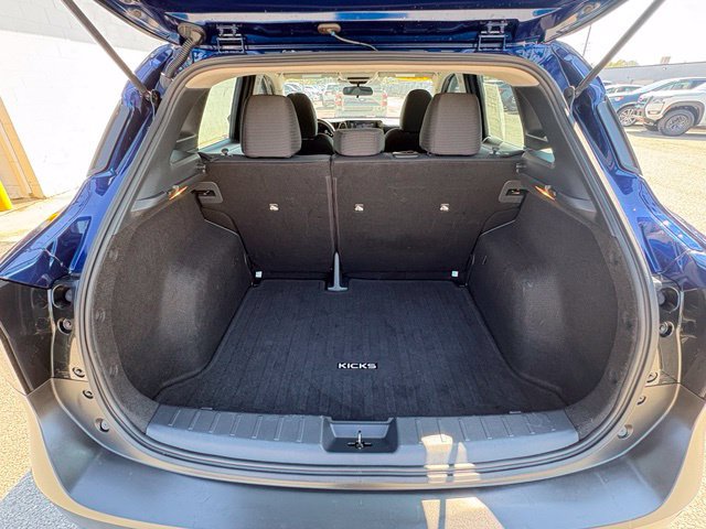 Used 2025 Nissan Kicks S FWD image 29