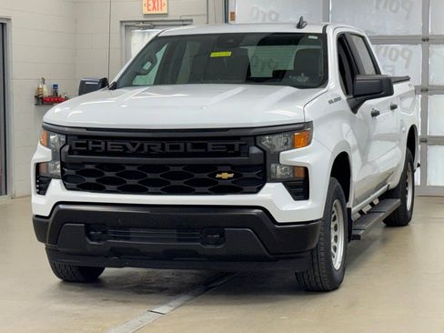 Used 2024 Chevrolet Silverado 1500 W/T w/ WT Value Package AWD/4WD image 3