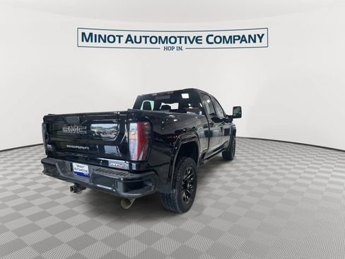 Used 2024 GMC Sierra 2500 AT4 w/ AT4 Premium Plus Package AWD/4WD image 8