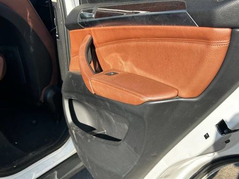 Used 2012 BMW X5 xDrive35i image 25