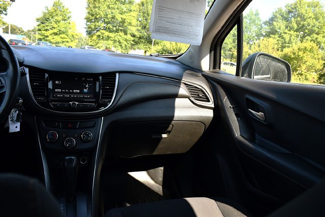 Used 2017 Chevrolet Trax LS FWD image 20