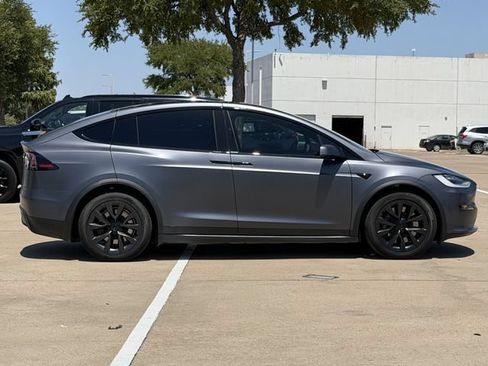 Used 2023 Tesla Model X AWD/4WD image 3