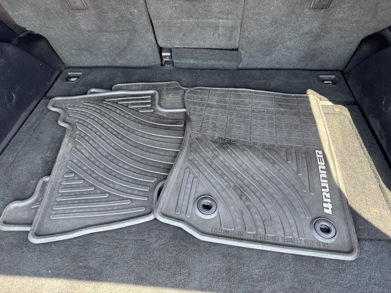 Used 2015 Toyota 4Runner Limited RWD image 19