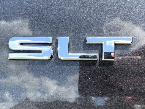 Used 2013 GMC Acadia SLT FWD image 48