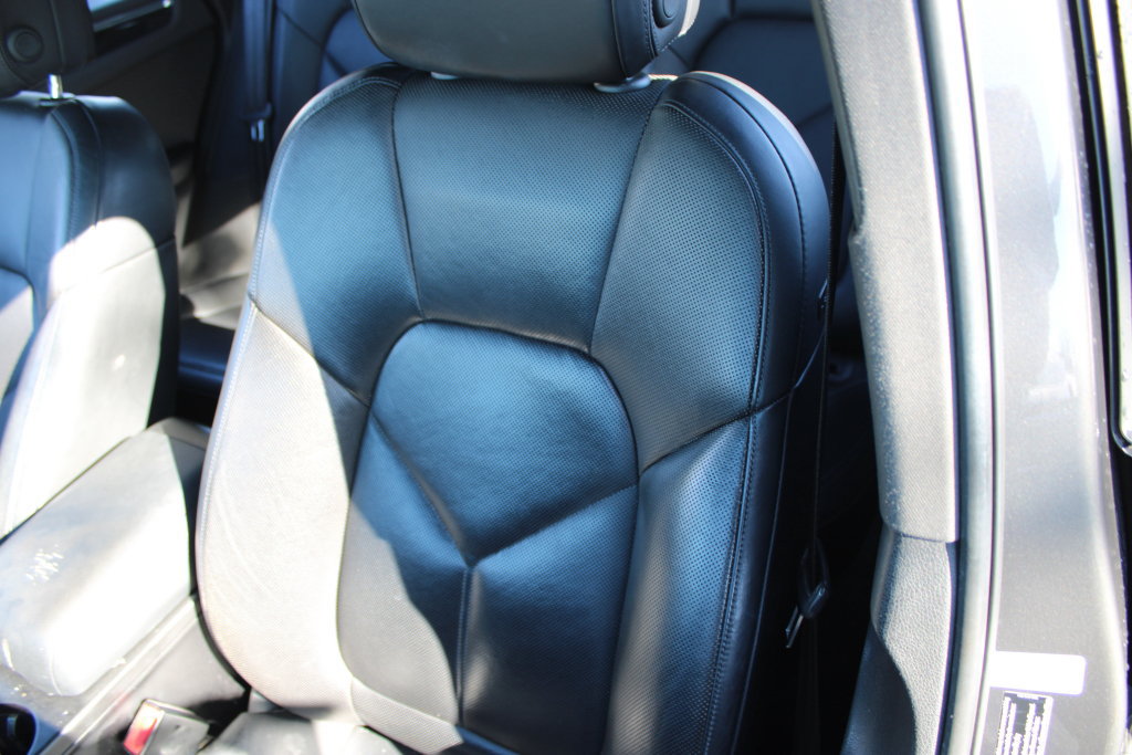 Used 2015 Porsche Macan S AWD/4WD image 19