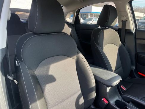 Used 2024 Kia Forte LX image 29