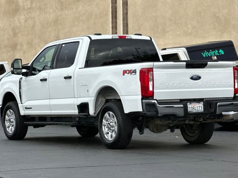 Used 2024 Ford F250 XLT w/ FX4 Off-Road Package image 7