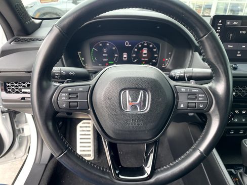 Used 2023 Honda Accord Sport image 13