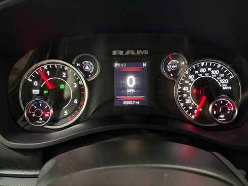 Certified 2024 RAM 3500 Big Horn AWD/4WD image 23
