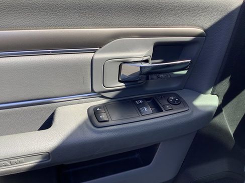 Used 2019 RAM 1500 Tradesman w/ Popular Equipment Group image 9