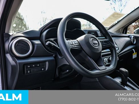 Used 2025 Nissan Versa S w/ Trunk Package FWD image 22