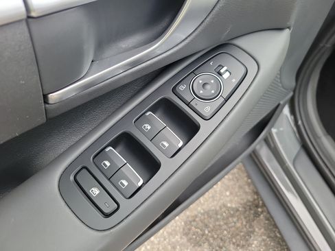 Used 2022 Hyundai Sonata SE FWD image 19