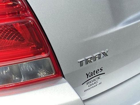 Used 2017 Chevrolet Trax Premier w/ Driver Confidence II Package image 27