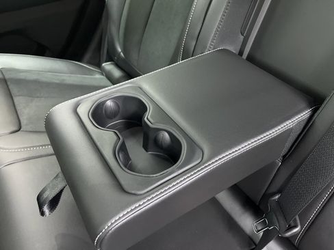 New 2025 Jeep Grand Cherokee Altitude image 25