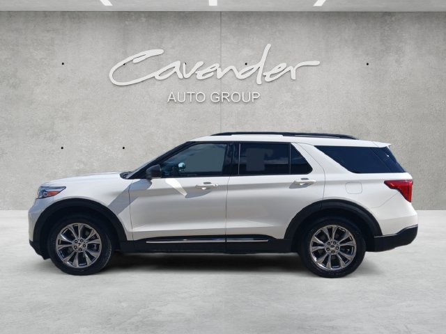 Used 2022 Ford Explorer XLT w/ Equipment Group 202A RWD image 14