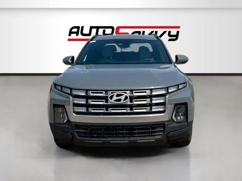 Used 2026 Hyundai Santa Cruz SEL FWD image 2