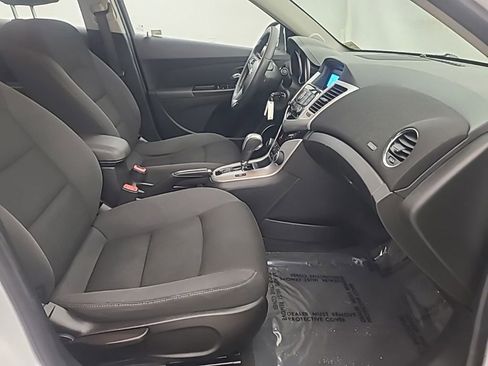 Used 2015 Chevrolet Cruze LT w/ Sun And Sound Package FWD image 15