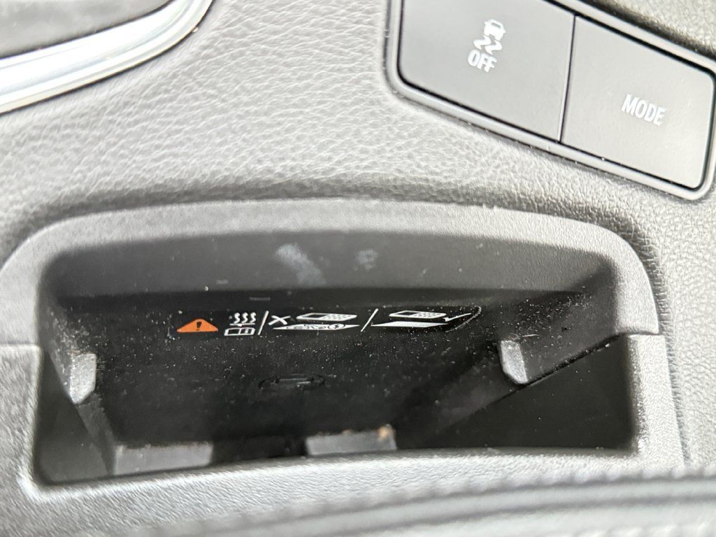 Used 2025 Cadillac XT5 Premium Luxury AWD/4WD image 34