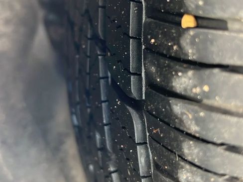 Used 2018 MAZDA MAZDA3 Touring image 34